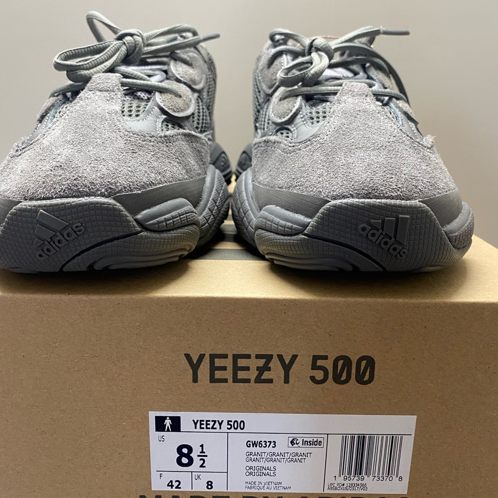 adidas Yeezy 500 Granit - Picture 3 of 14
